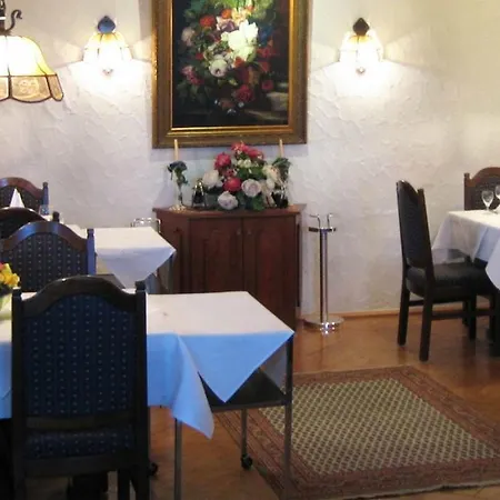 Gasthaus Garni Waldeslust 2*